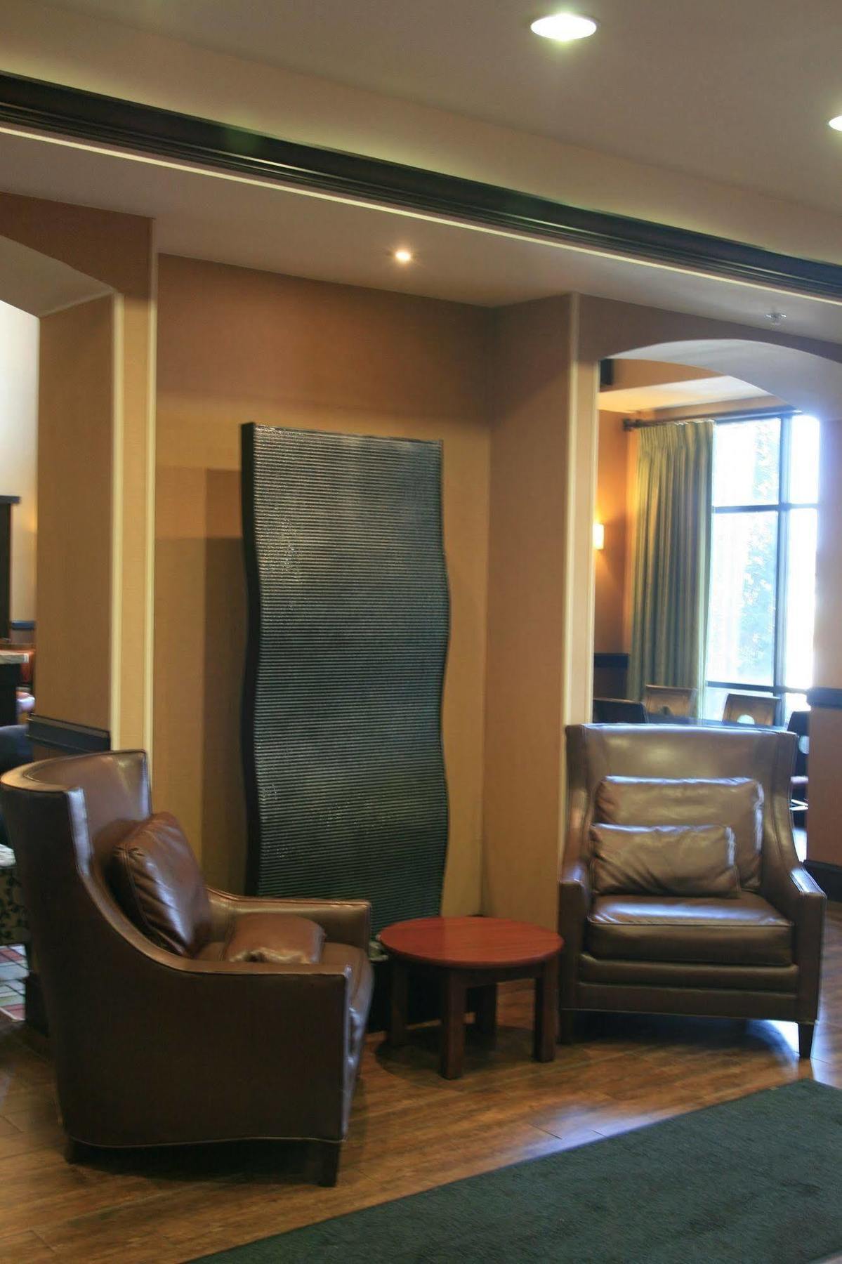 Hampton Inn & Suites Fort Worth/Forest Hill Kültér fotó