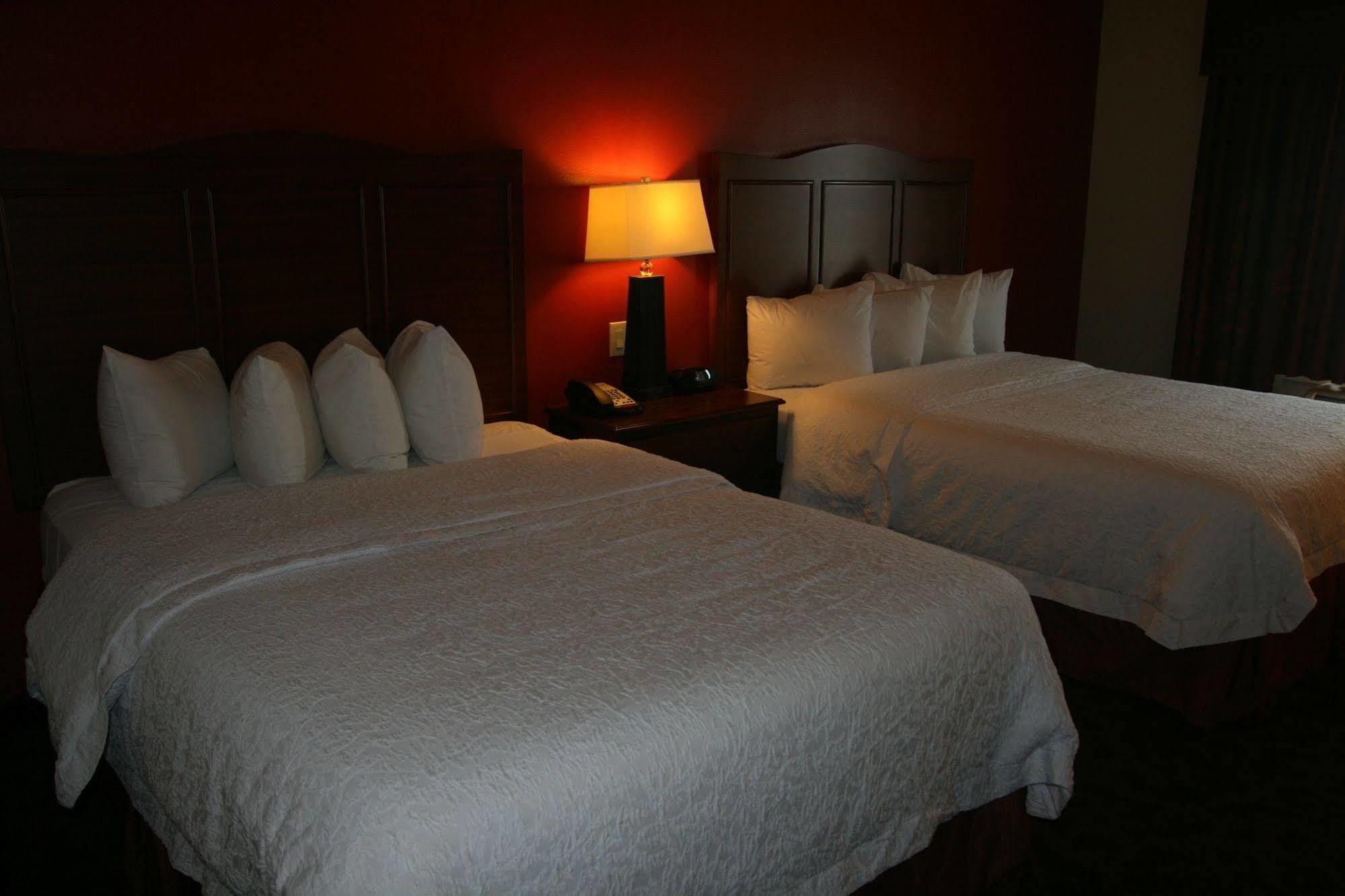 Hampton Inn & Suites Fort Worth/Forest Hill Kültér fotó