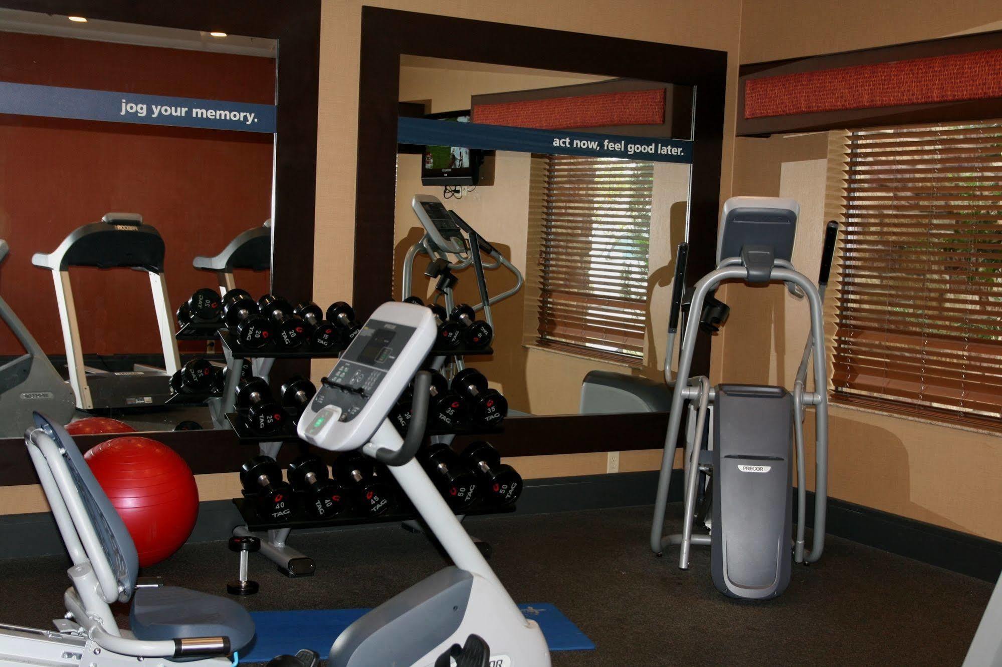 Hampton Inn & Suites Fort Worth/Forest Hill Kültér fotó